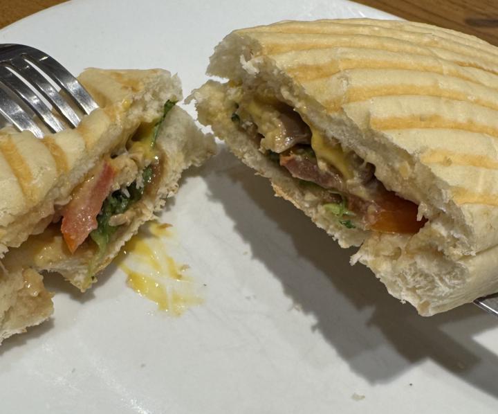 Chicken Teriyaki Panini 断面